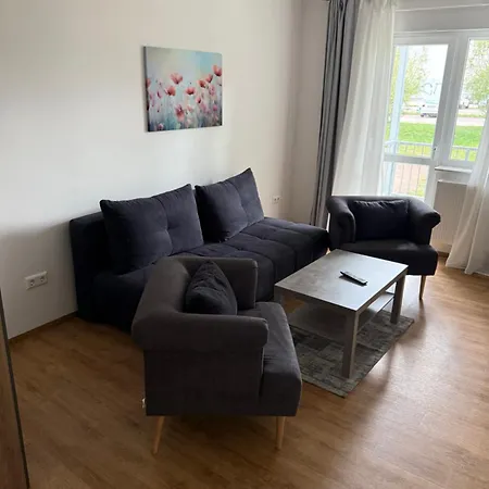 Apartment Vollmöblierte Im Eg Mit Balkon Und Wlan In *